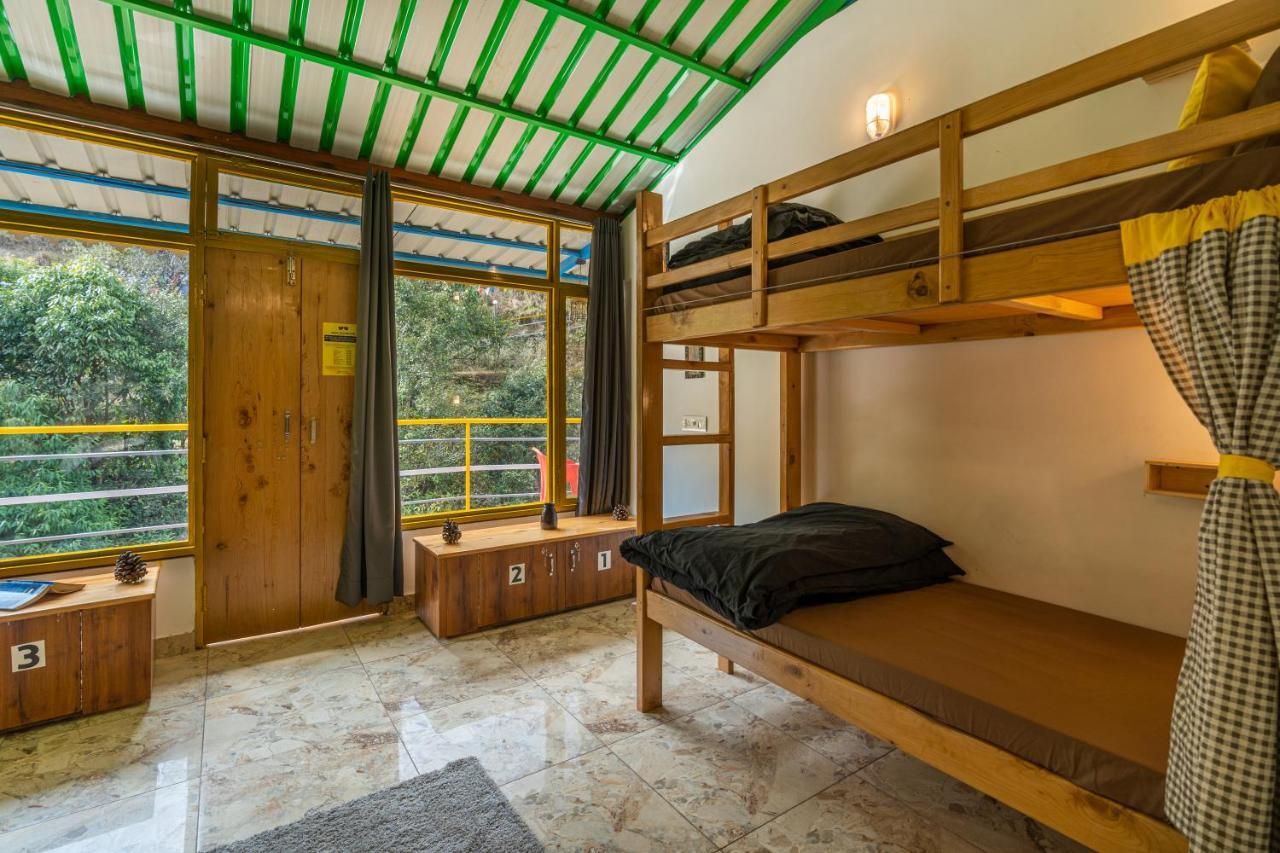 The Hosteller Mussoorie By The Streamside, Kempty Exterior photo