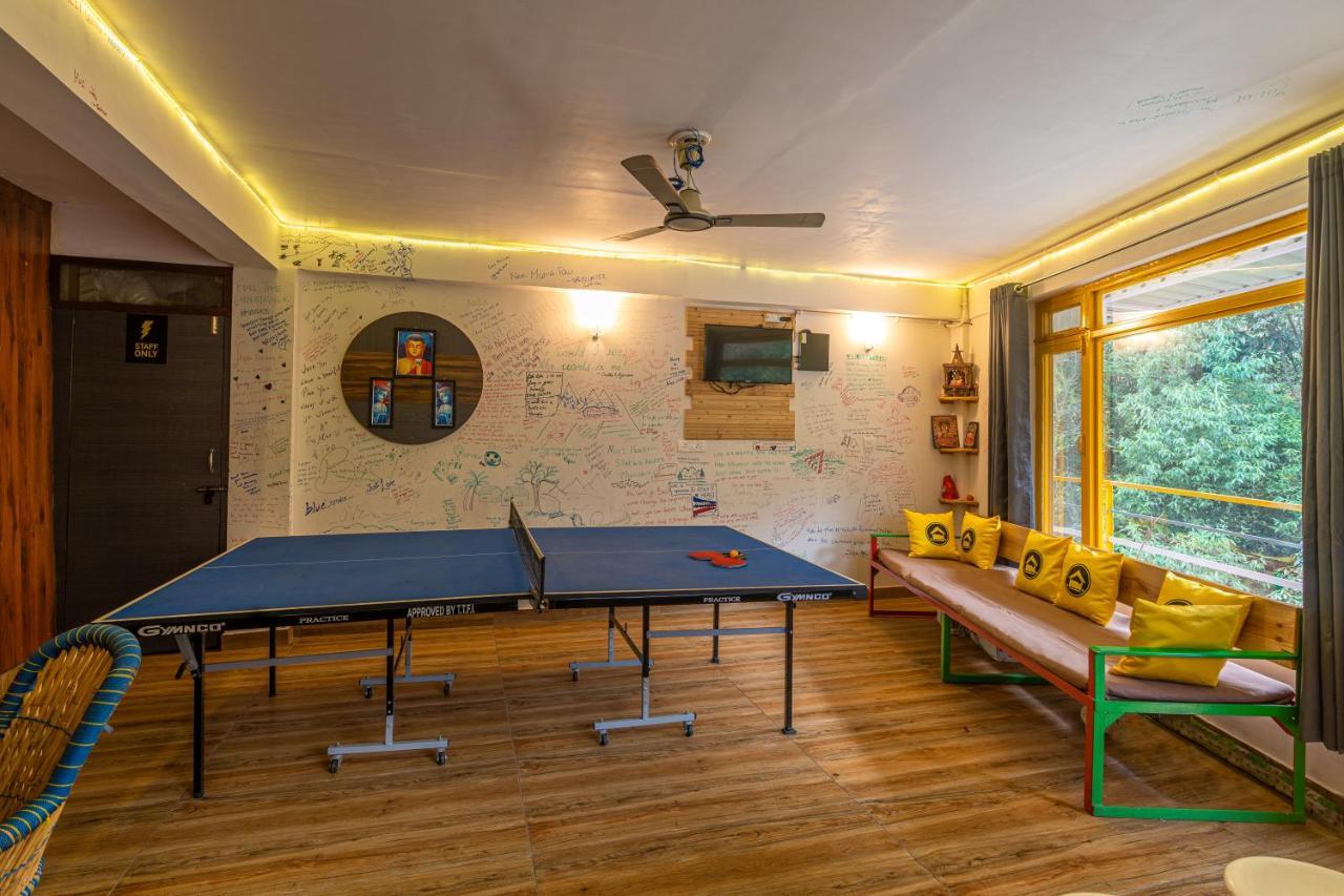 The Hosteller Mussoorie By The Streamside, Kempty Exterior photo