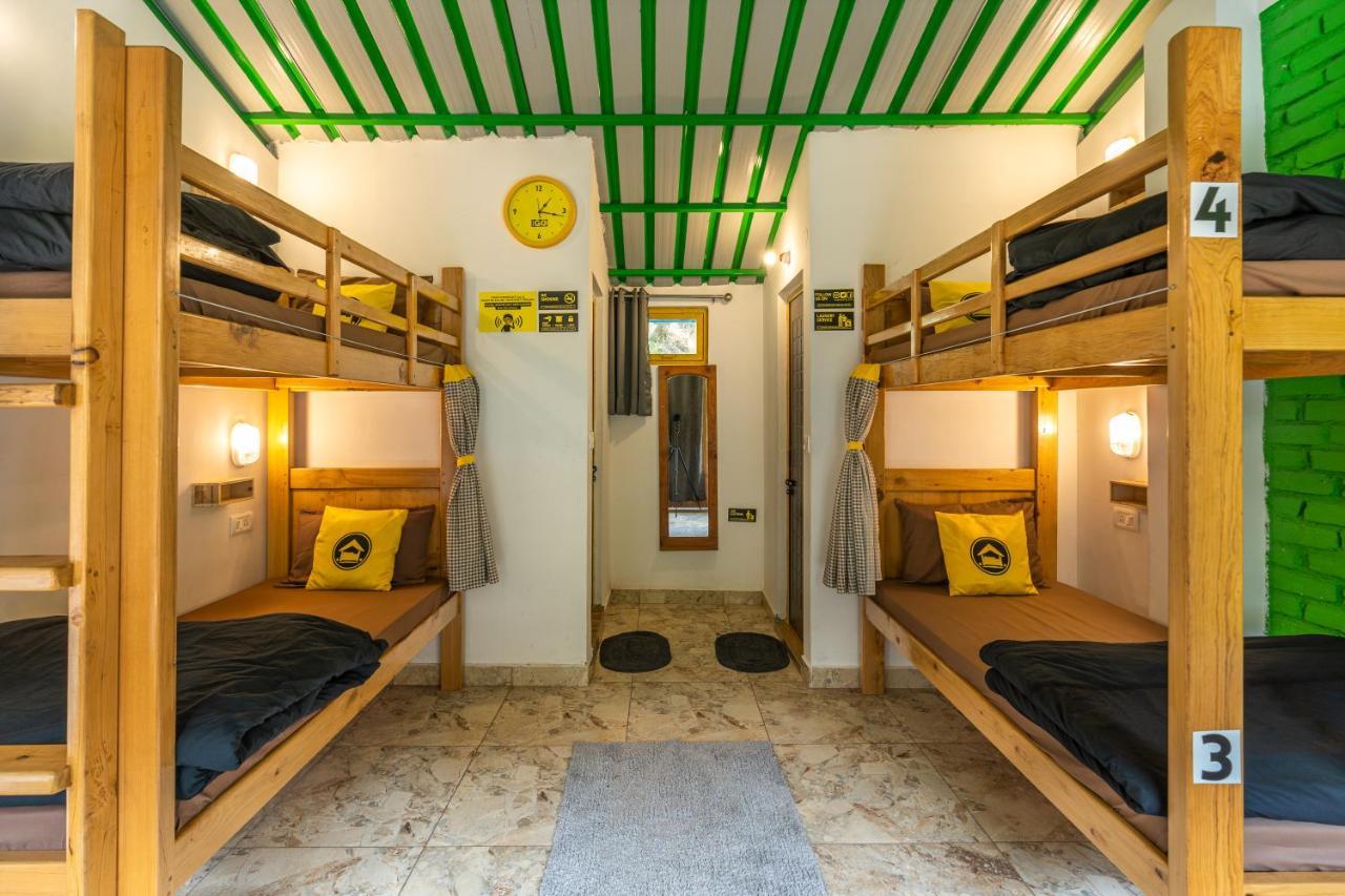 The Hosteller Mussoorie By The Streamside, Kempty Exterior photo